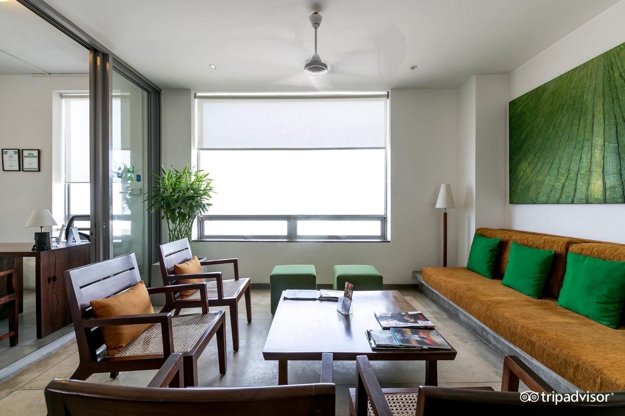The Ocean Front By The Serendipity Collection Colombo Exterior photo
