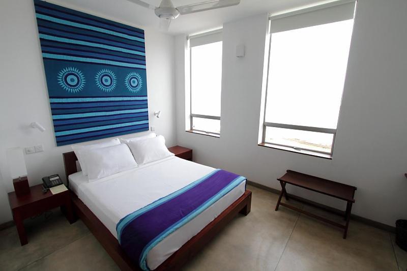 The Ocean Front By The Serendipity Collection Colombo Exterior photo