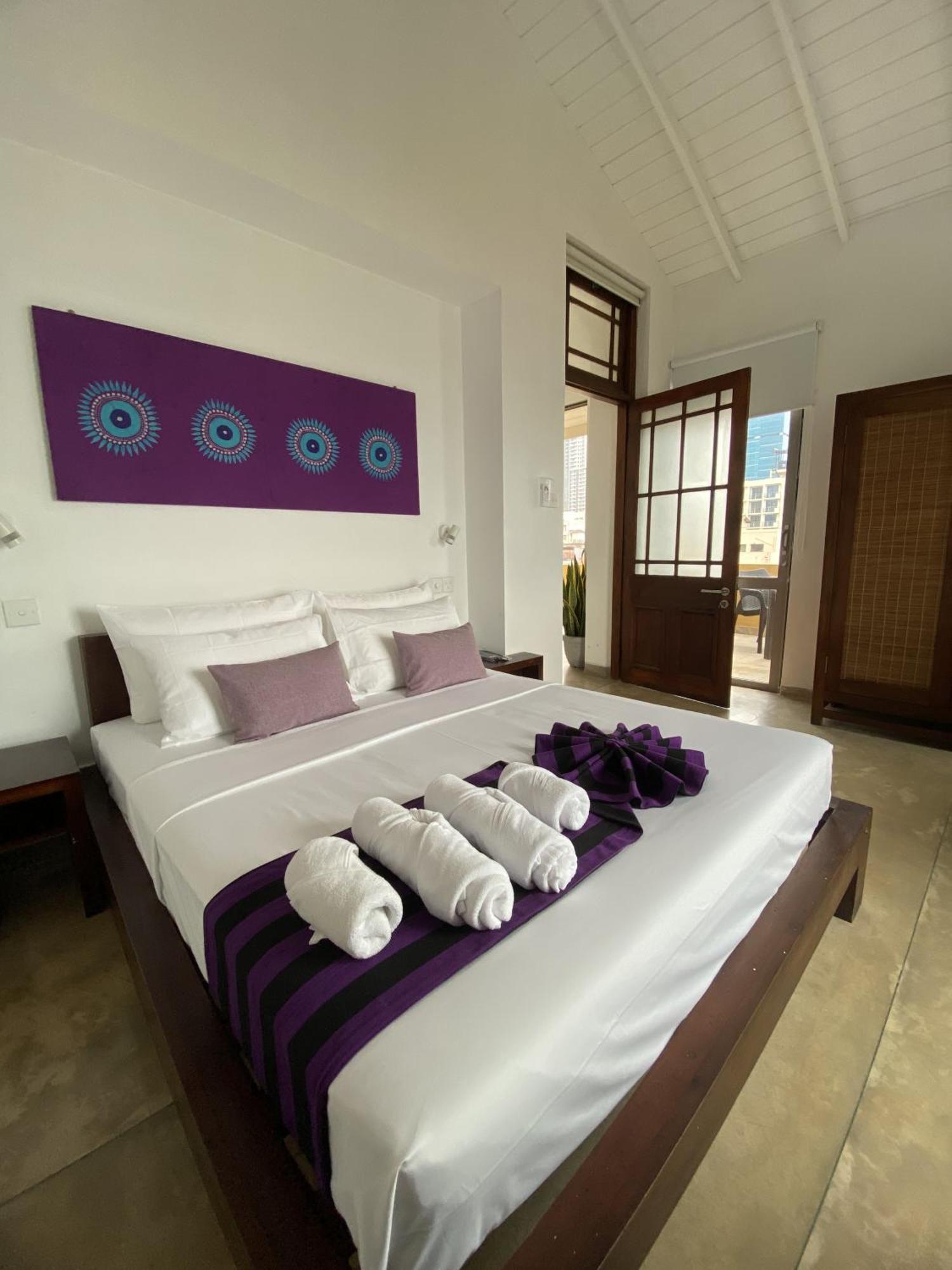 The Ocean Front By The Serendipity Collection Colombo Exterior photo
