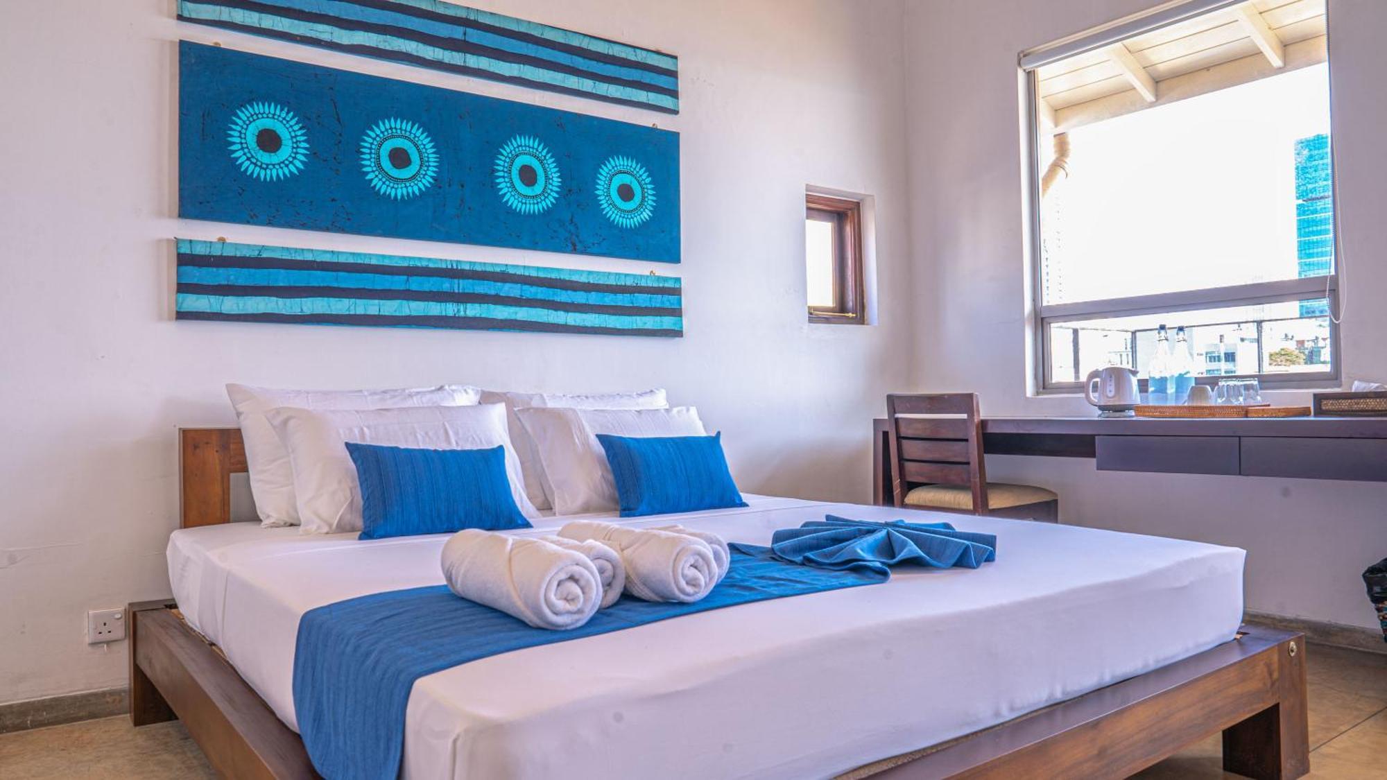 The Ocean Front By The Serendipity Collection Colombo Exterior photo