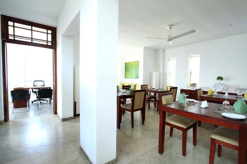 The Ocean Front By The Serendipity Collection Colombo Exterior photo
