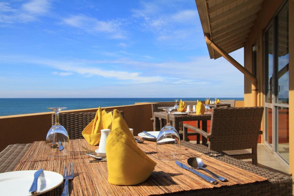The Ocean Front By The Serendipity Collection Colombo Exterior photo